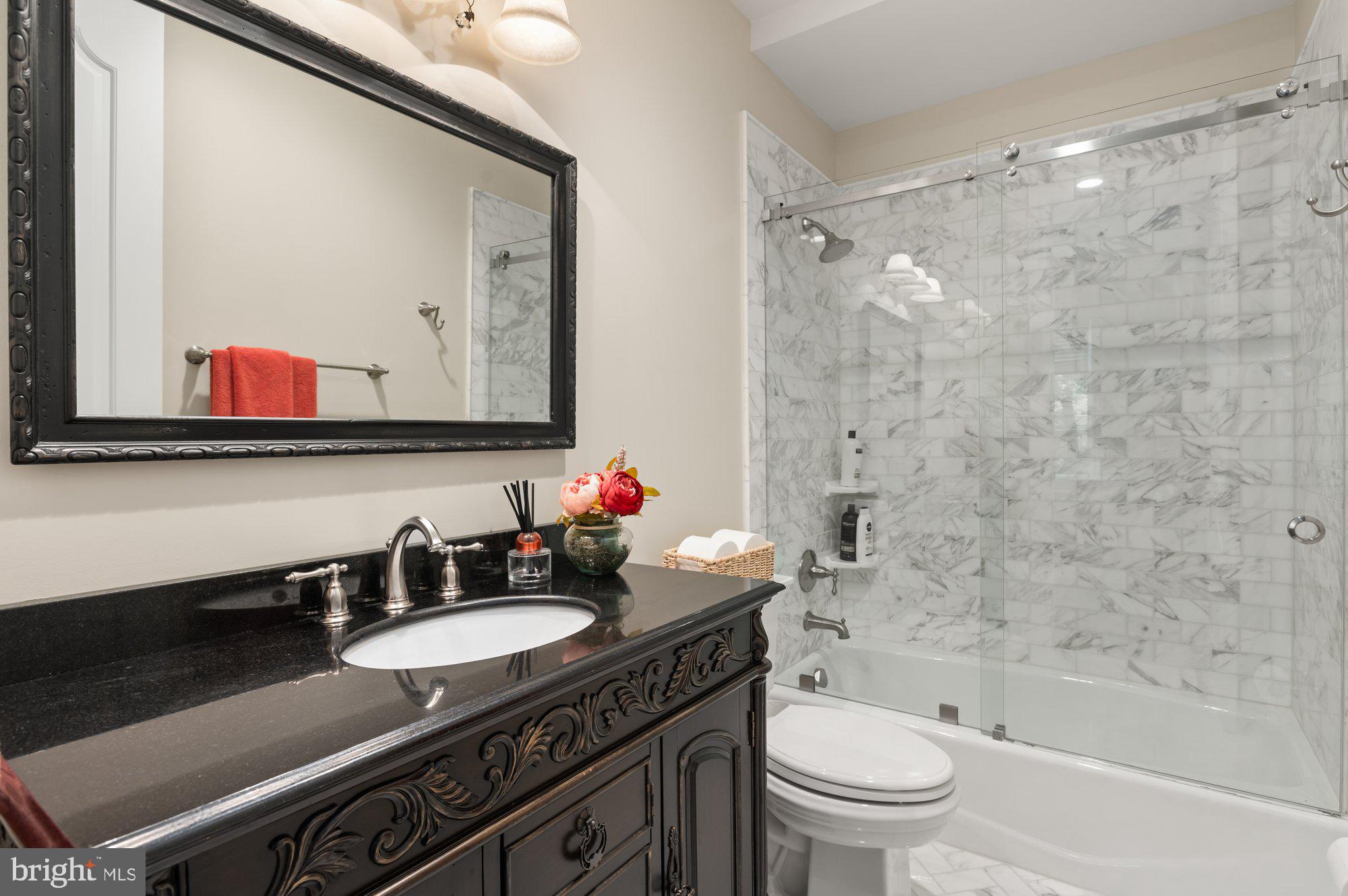 POTOMAC VILLAGE - Residential