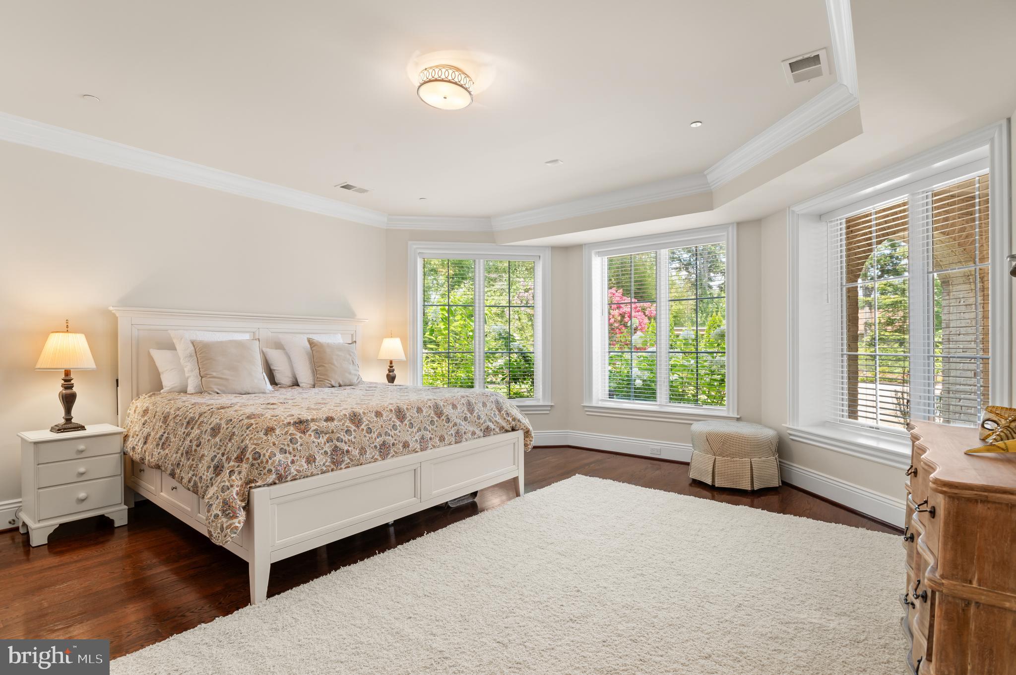 POTOMAC VILLAGE - Residential