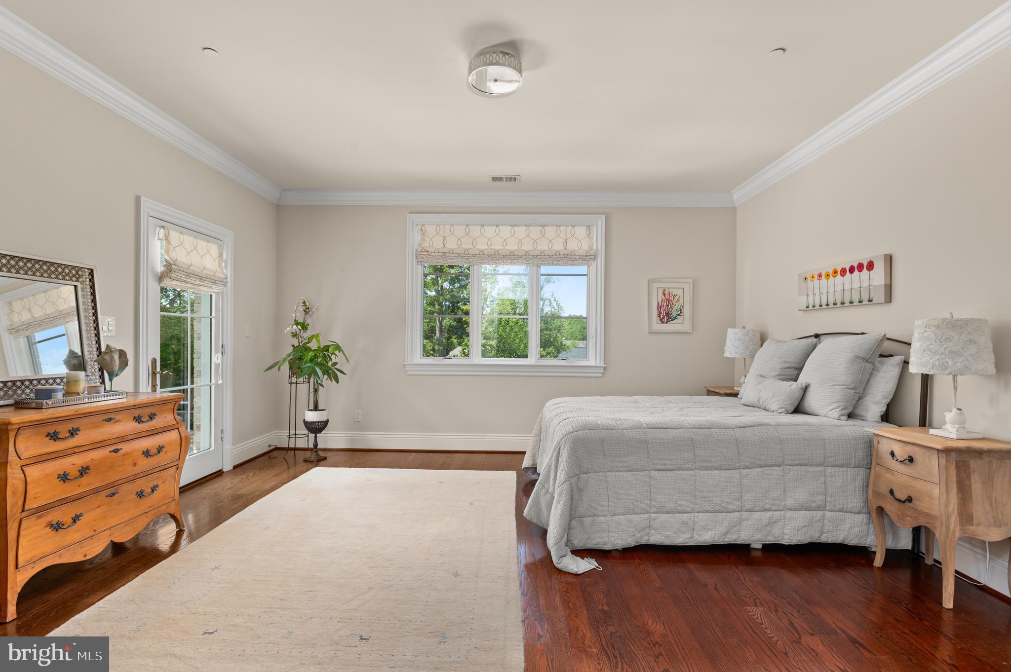 POTOMAC VILLAGE - Residential