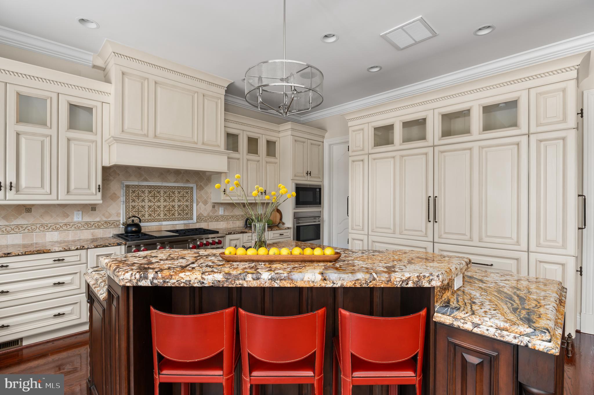 POTOMAC VILLAGE - Residential