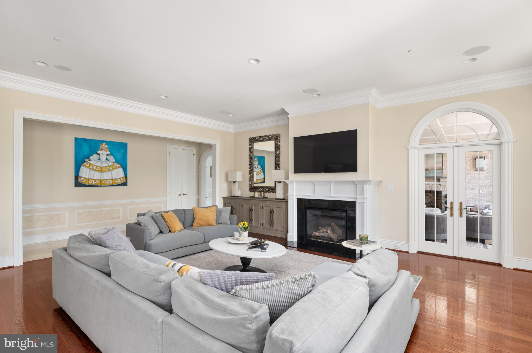 POTOMAC VILLAGE - Residential