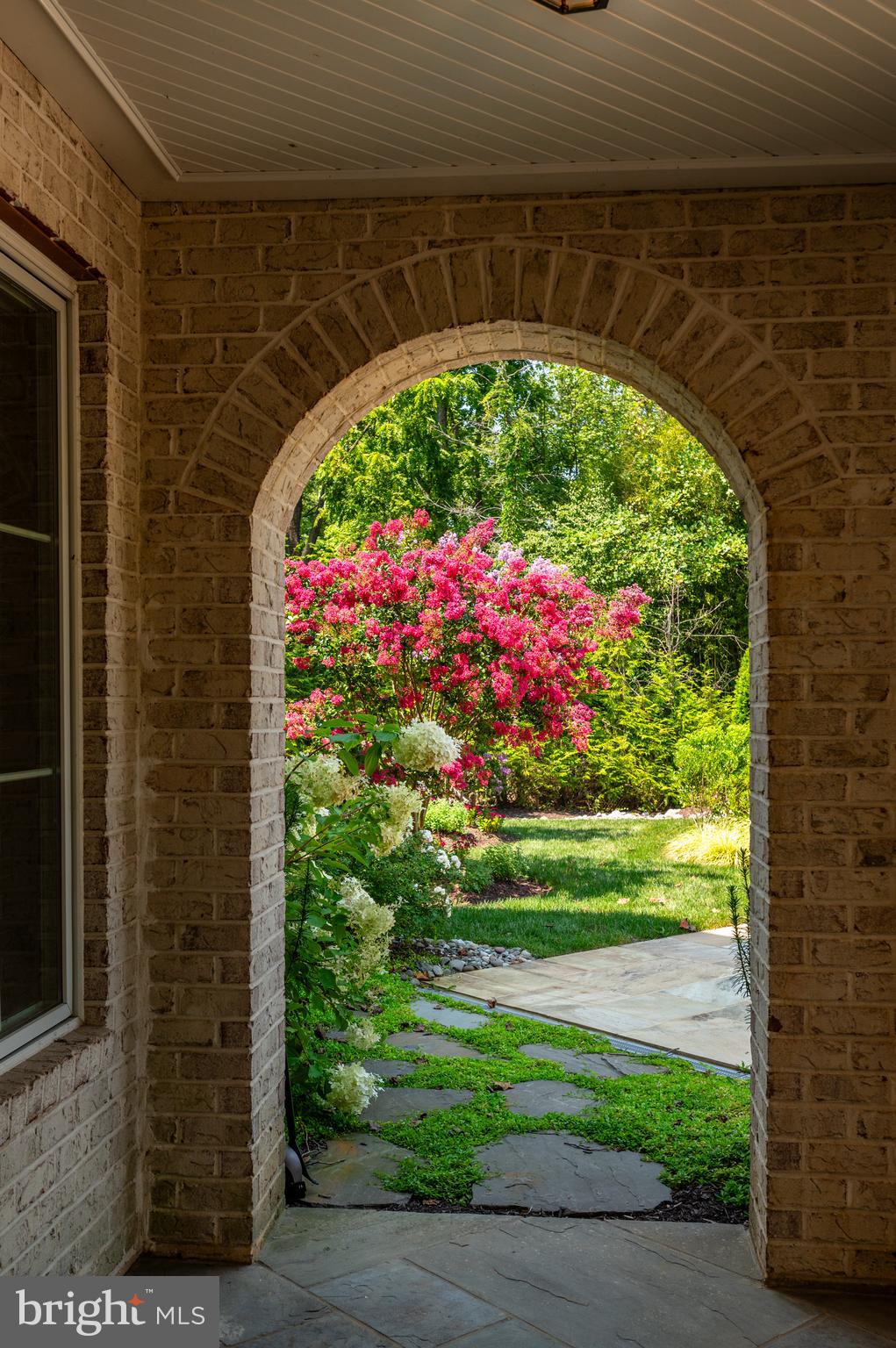 POTOMAC VILLAGE - Residential