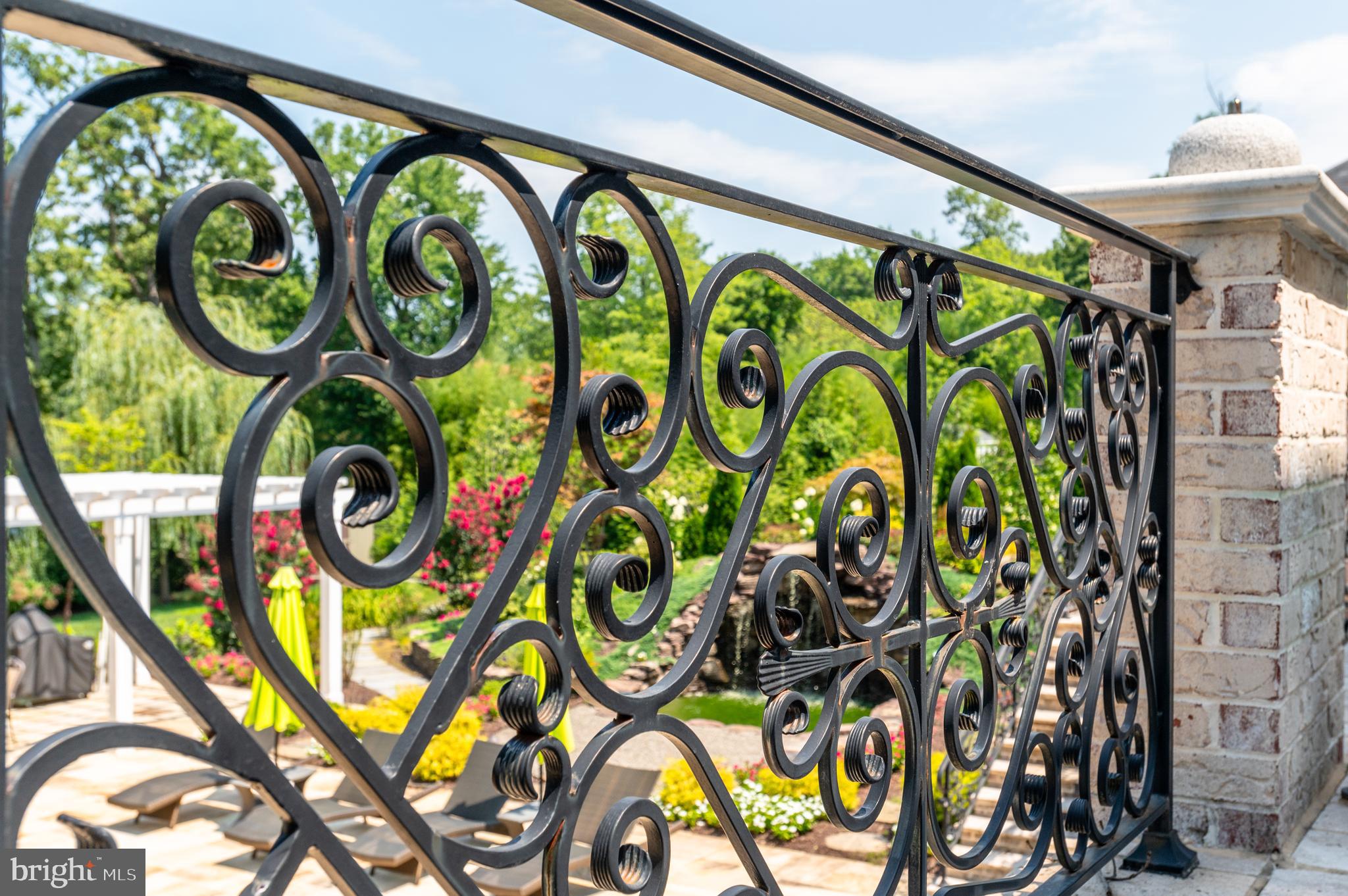 POTOMAC VILLAGE - Residential