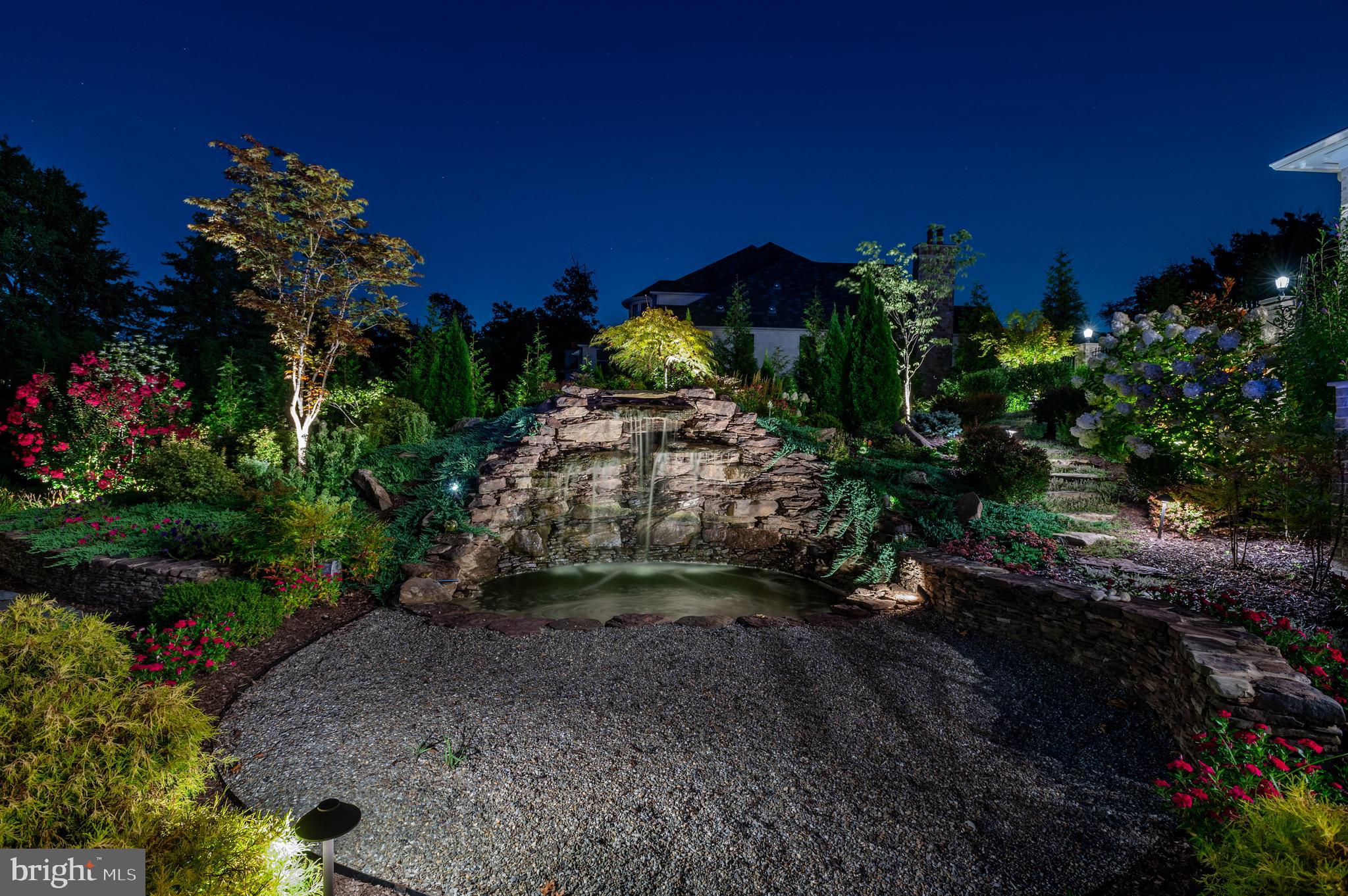 POTOMAC VILLAGE - Residential