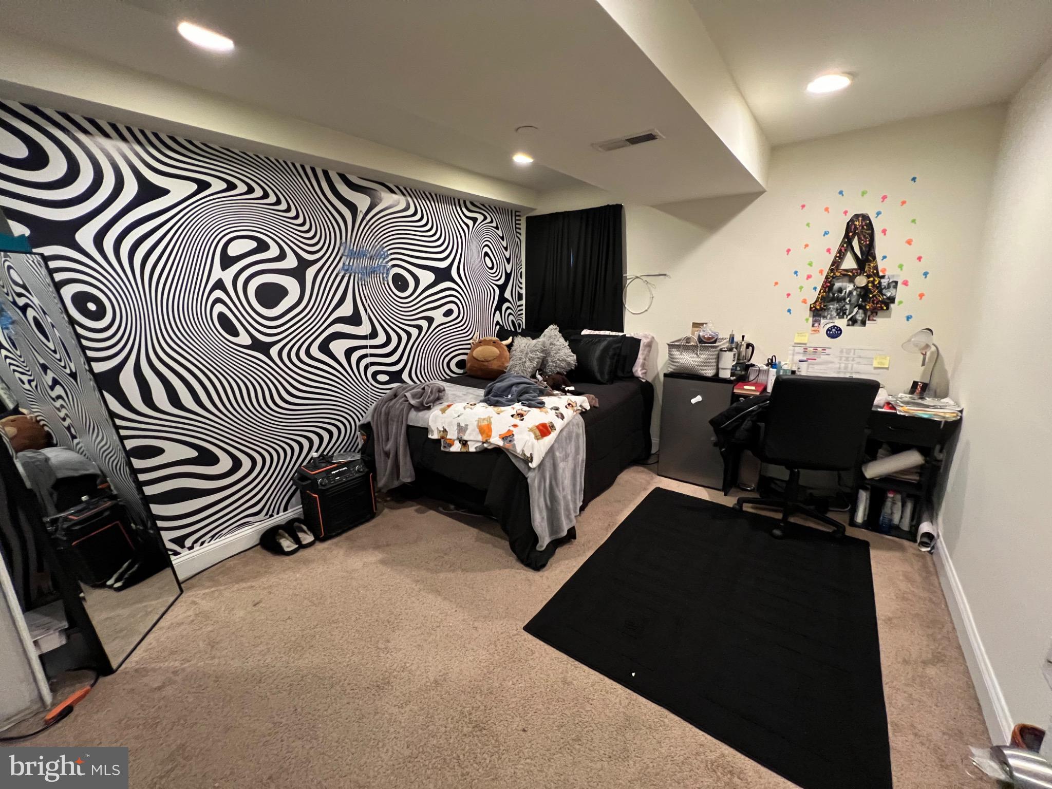 TEMPLE UNIVERSITY - Residential Income