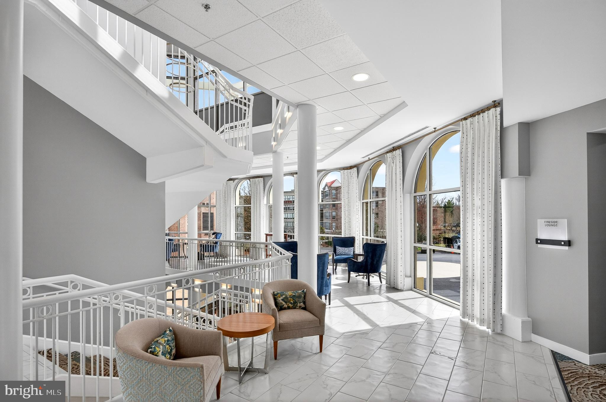 LANSDOWNE WOODS - Residential