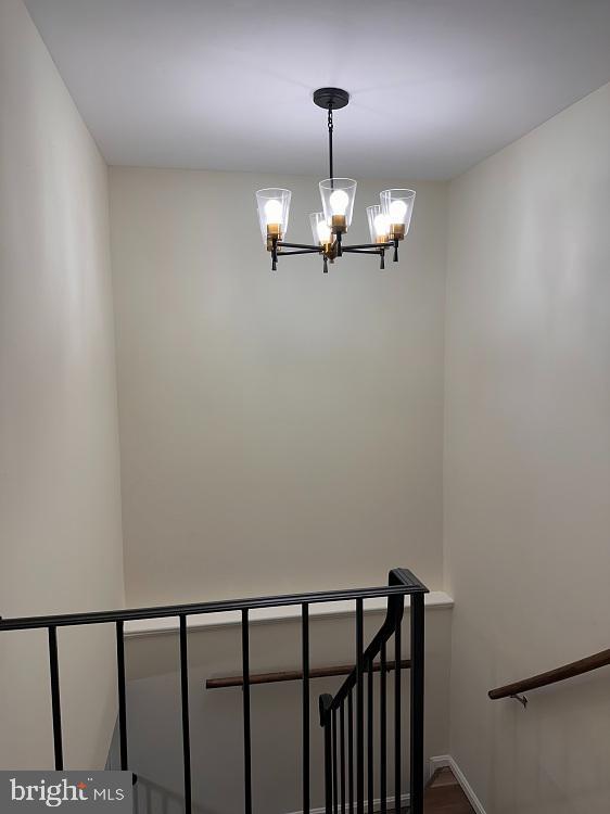 HILLCREST TOWNE - Residential