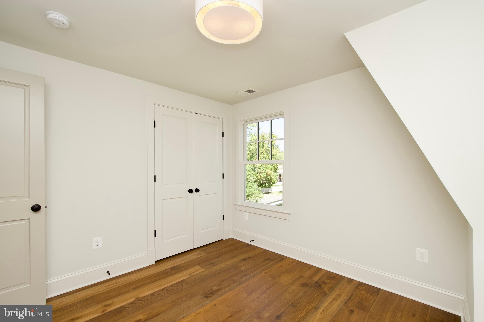 DEL RAY - Residential