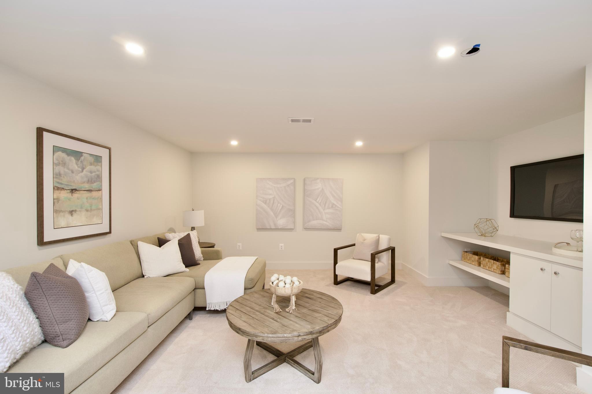 DEL RAY - Residential