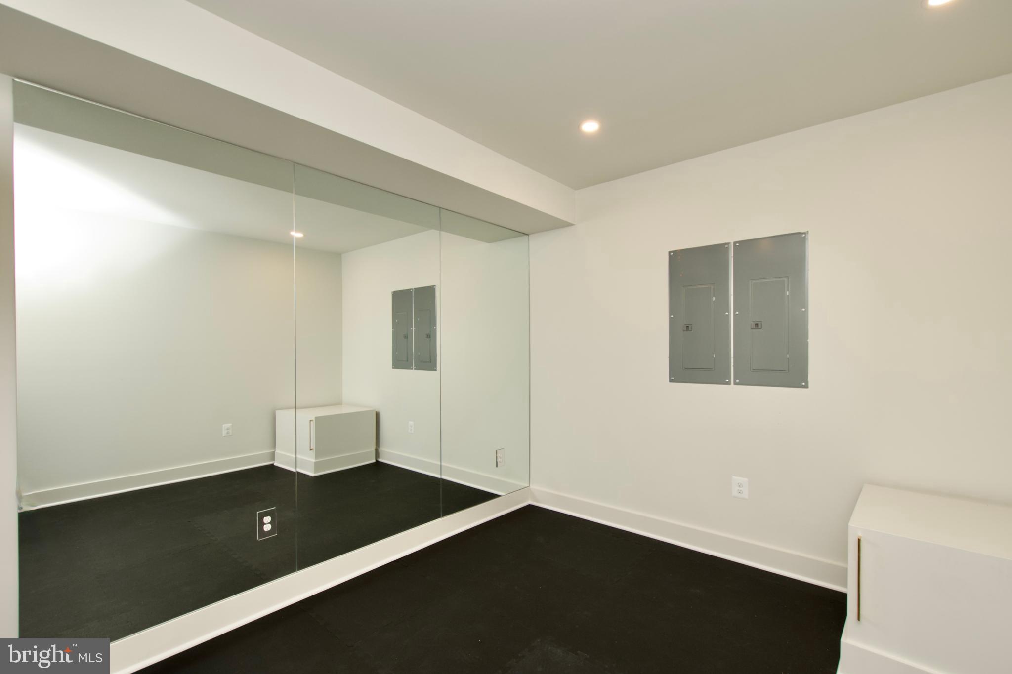 DEL RAY - Residential