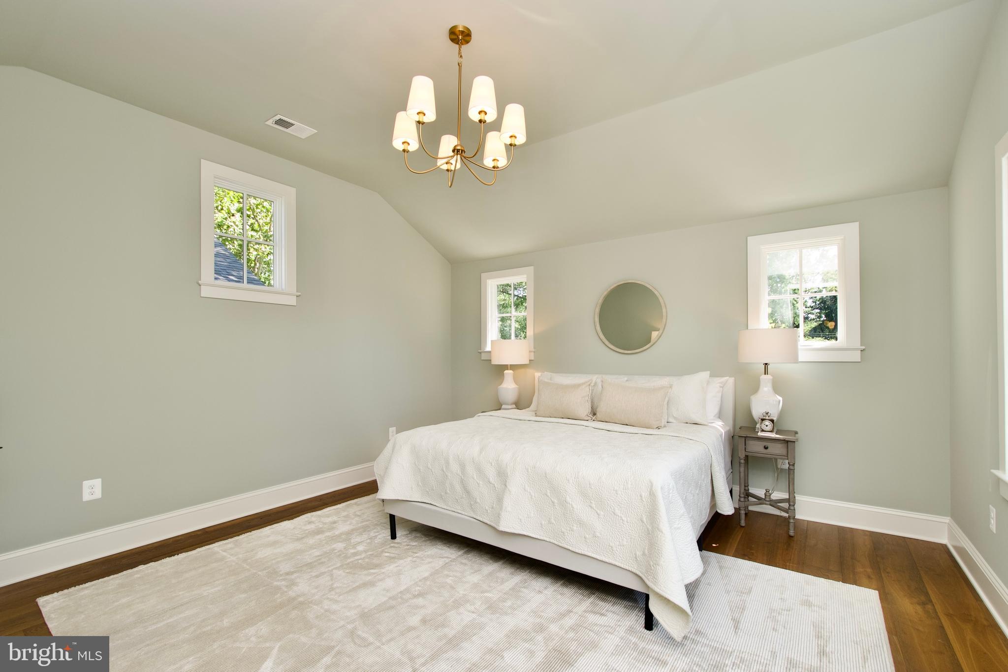 DEL RAY - Residential