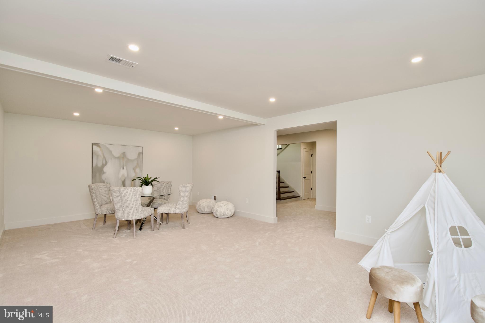 DEL RAY - Residential