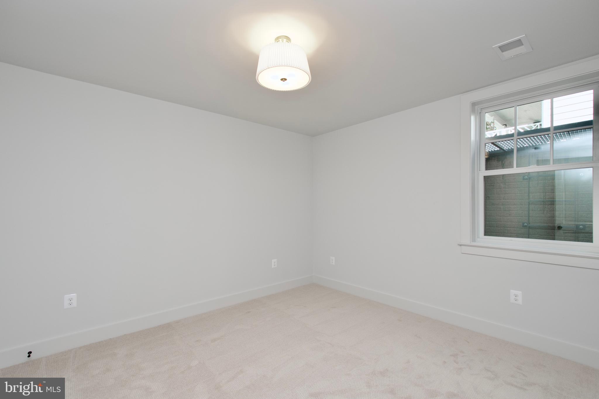 DEL RAY - Residential