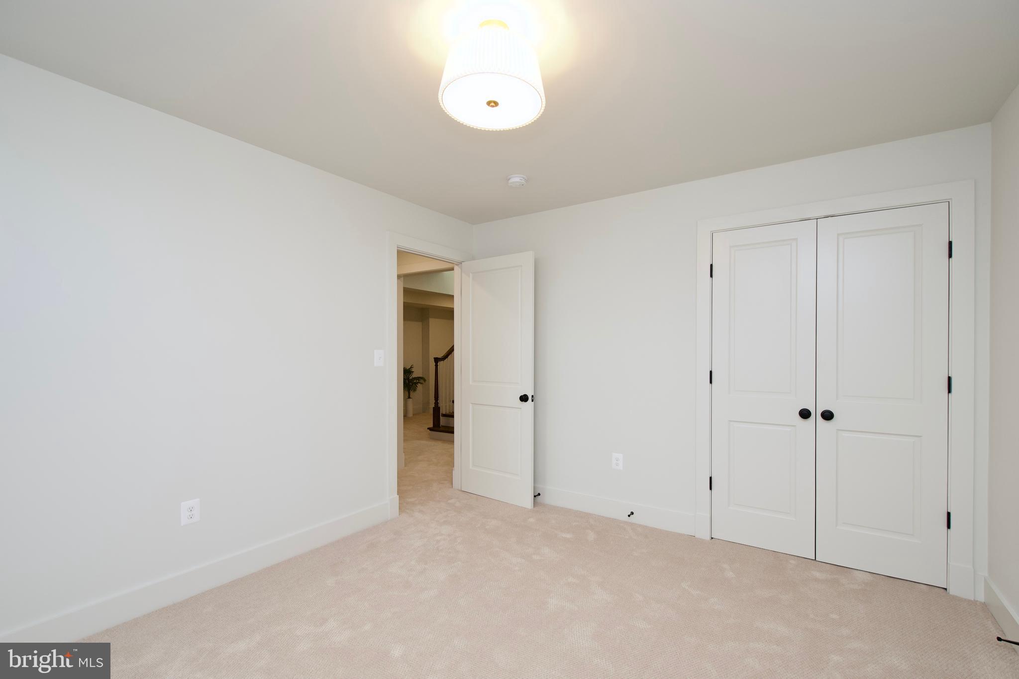 DEL RAY - Residential