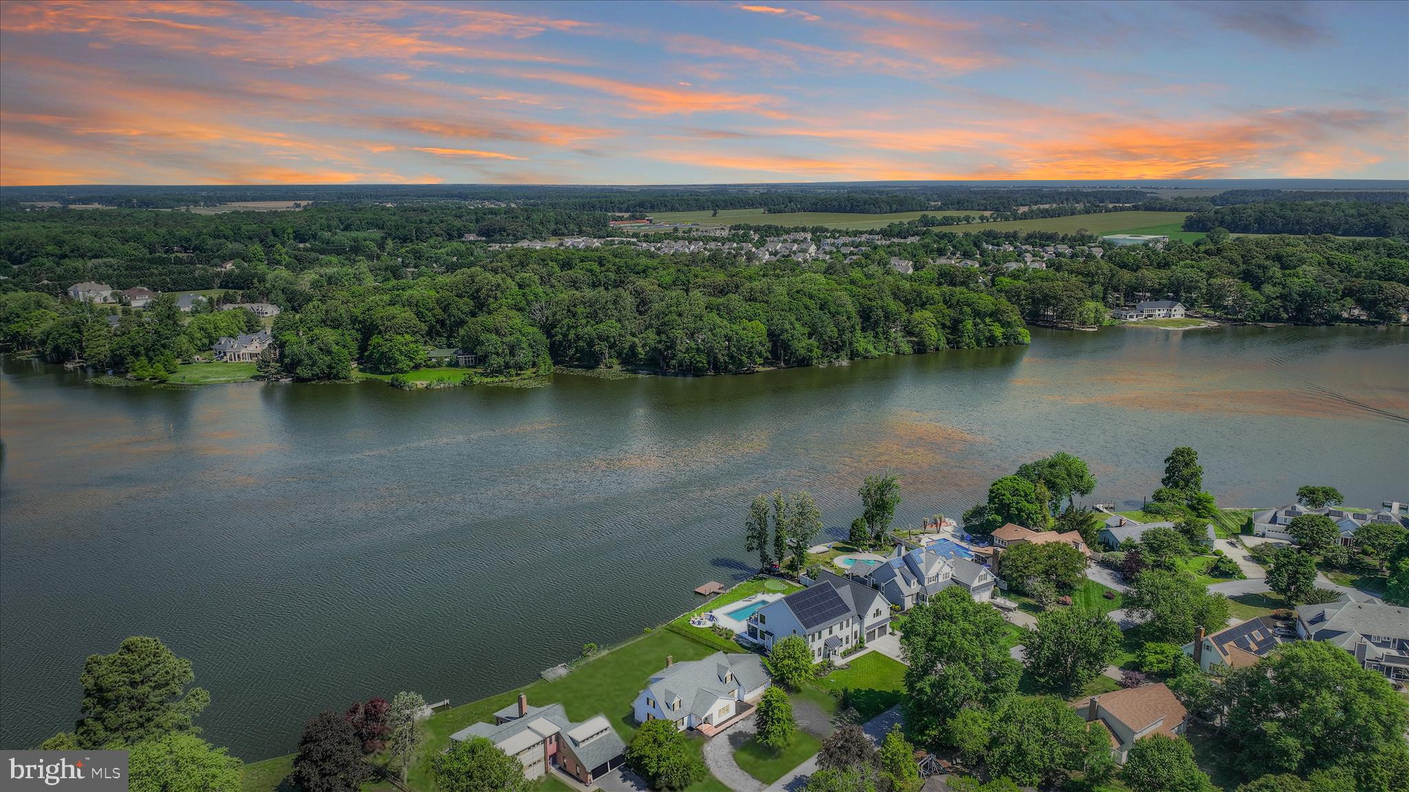EDGEWATER ESTATES - Residential