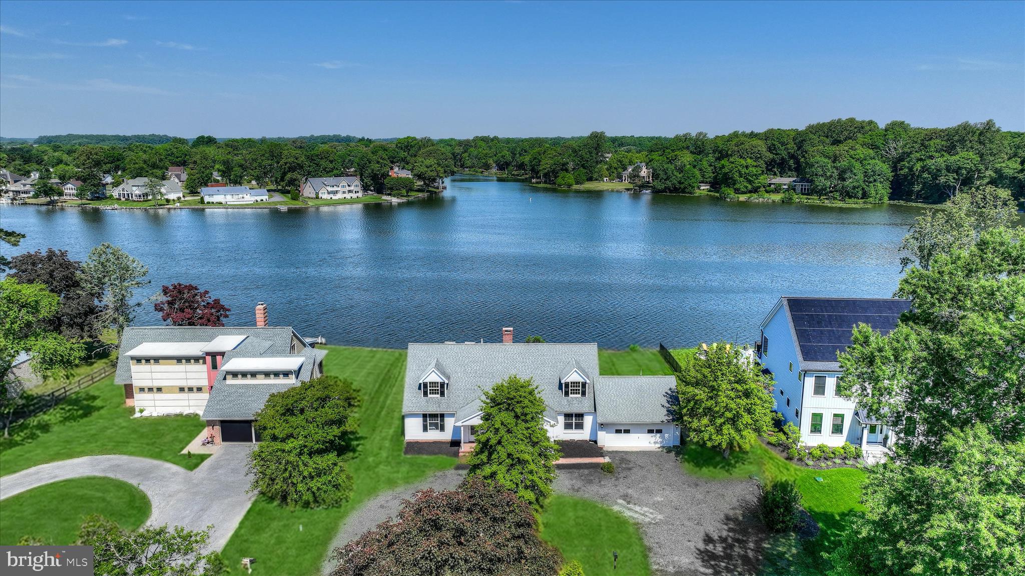 EDGEWATER ESTATES - Residential