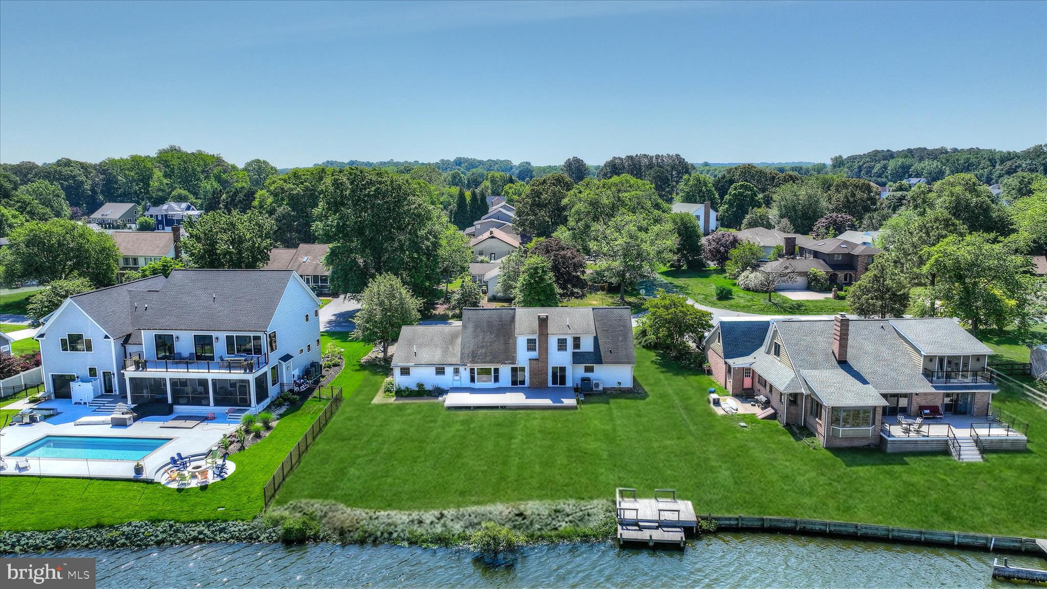 EDGEWATER ESTATES - Residential