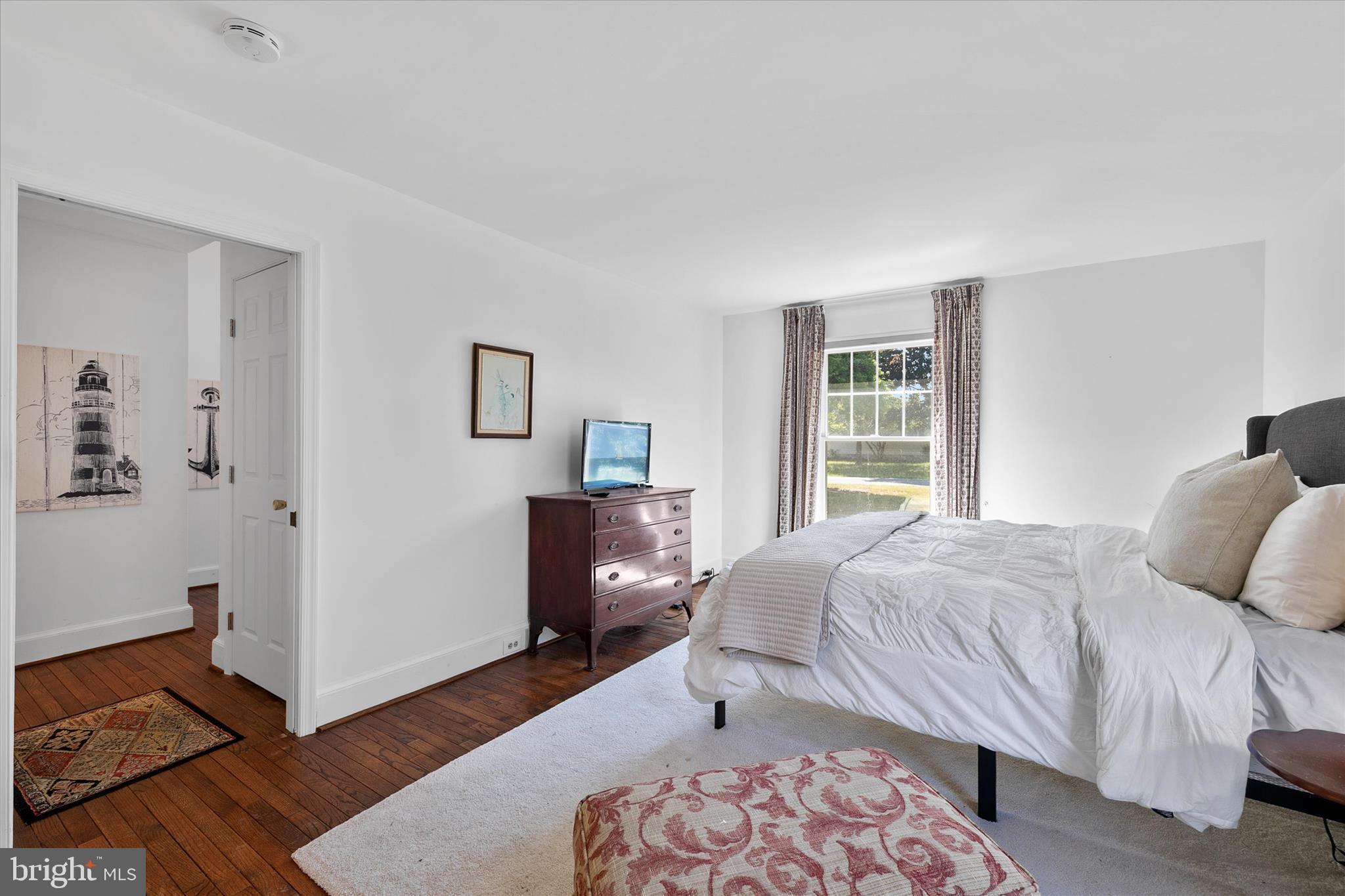 EDGEWATER ESTATES - Residential