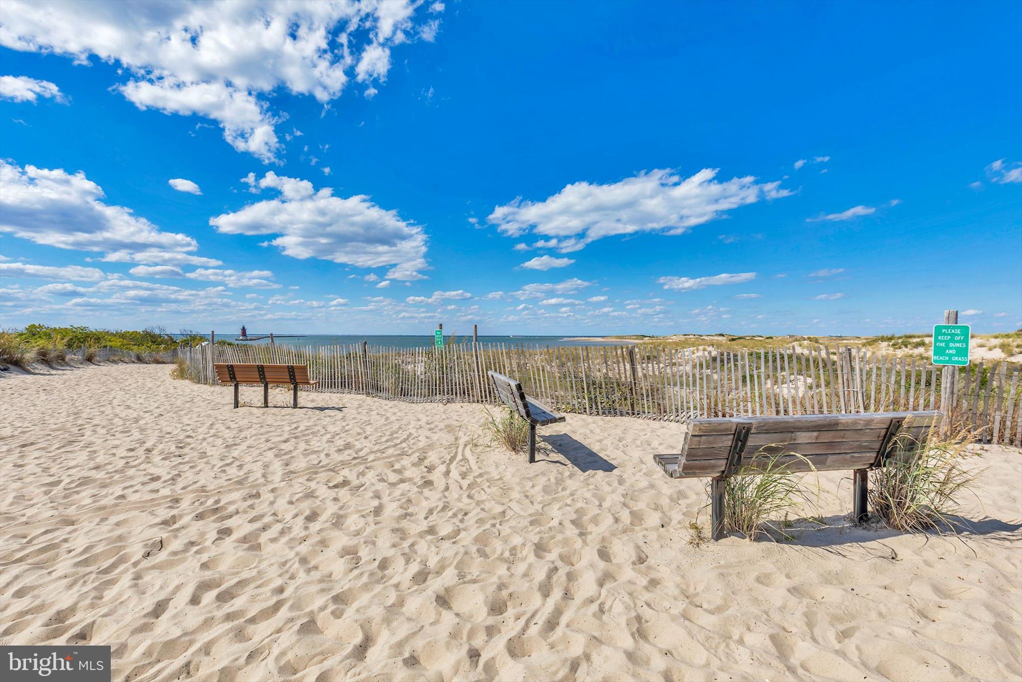 EDGEWATER ESTATES - Residential