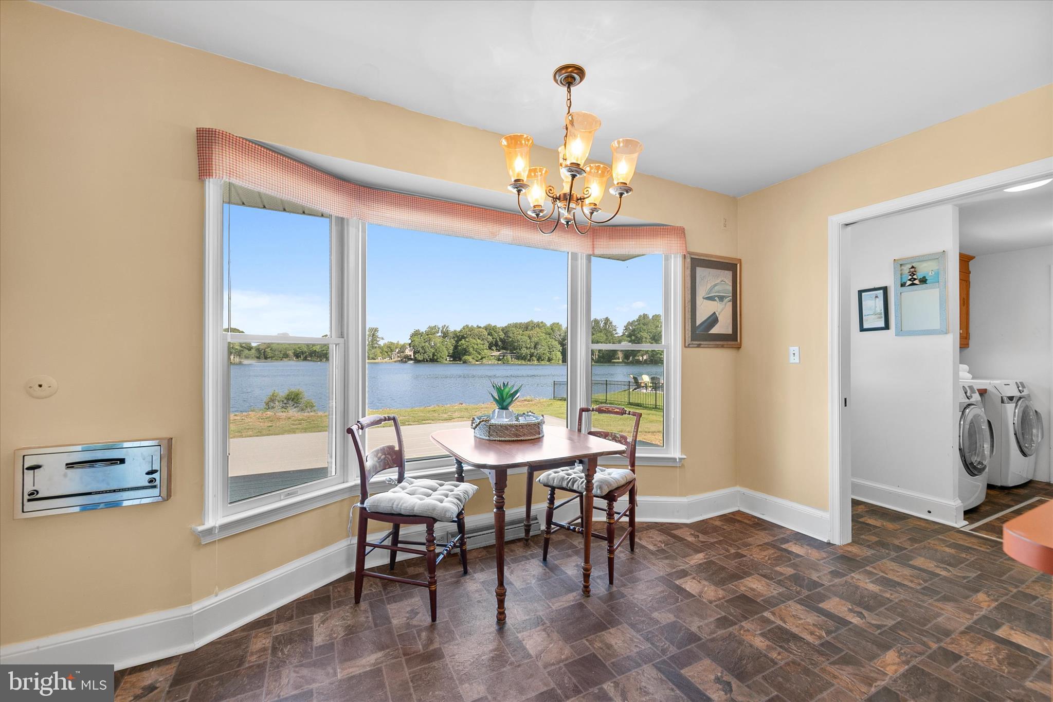 EDGEWATER ESTATES - Residential