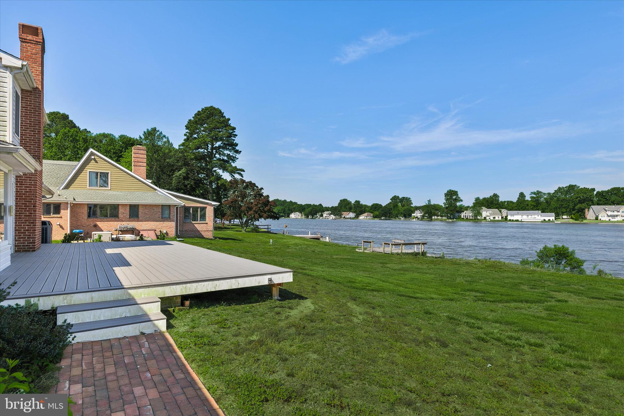 EDGEWATER ESTATES - Residential