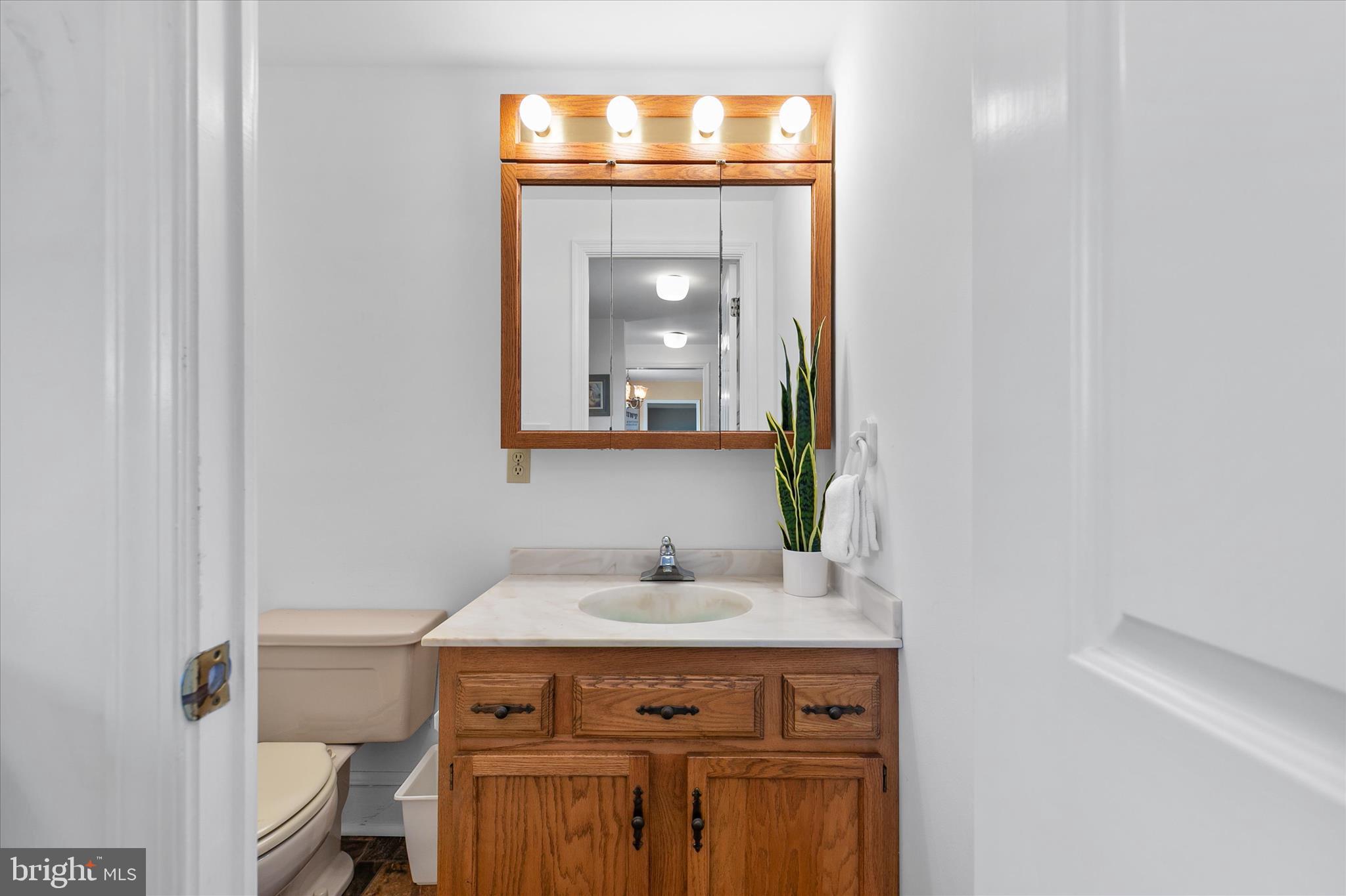 EDGEWATER ESTATES - Residential