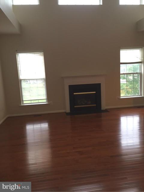 GLENKIRK ESTATES - Residential Lease