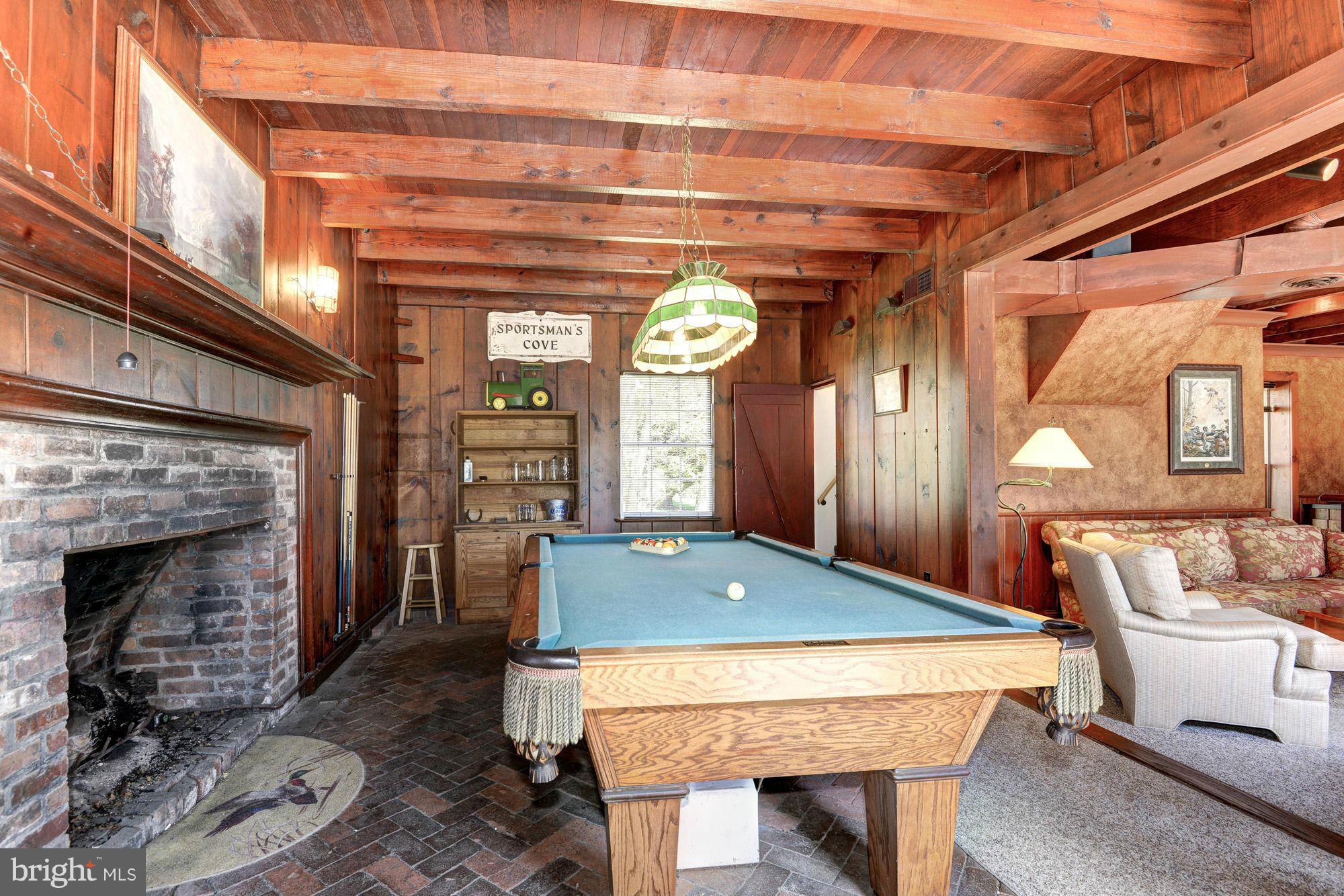 TAMARACK - Residential