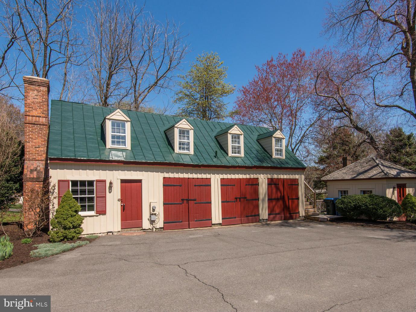 TAMARACK - Residential