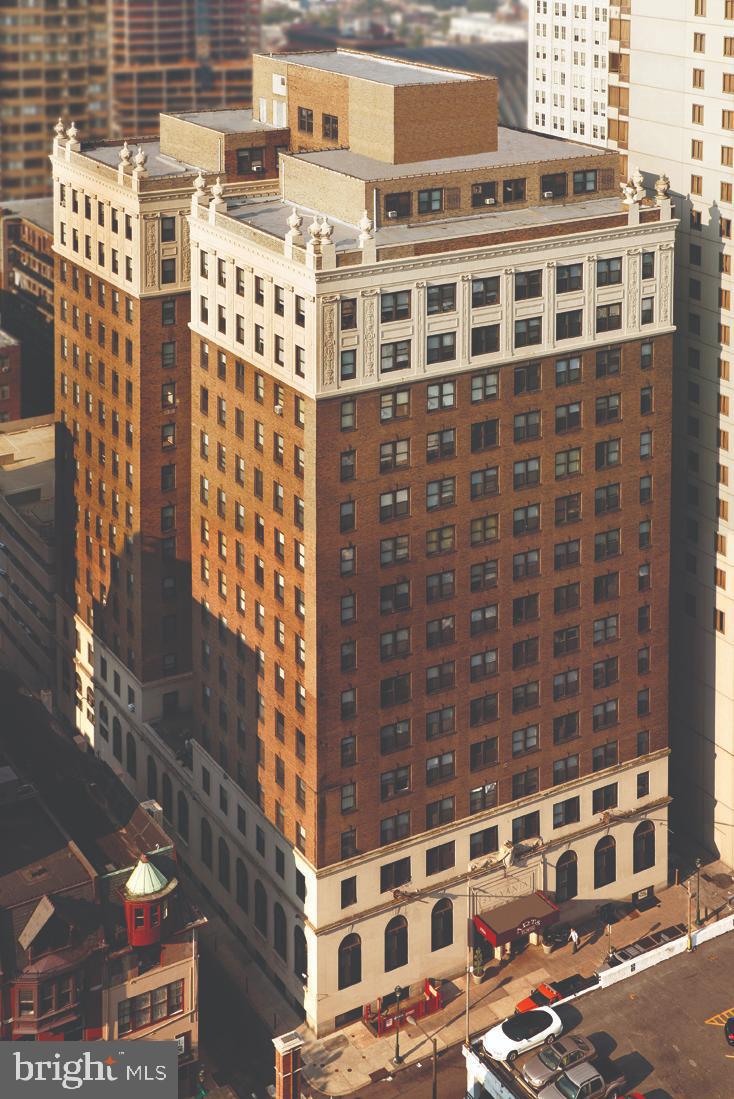 AVENUE OF THE ARTS - Residential Lease