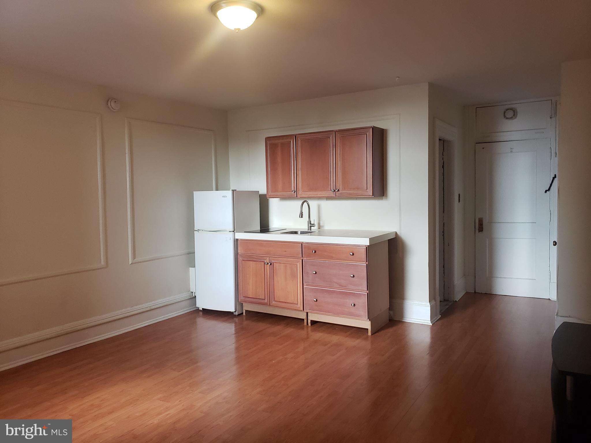 IMMEDIATE AVAILABILITY **RENT INCLUDES UTILITIES, and INTERNET, Free Access to Fitness Center and Community Room !! FREE WiFi in all common areas. .............This beautifully renovated pet-friendly* large studio features a newly remodeled kitchen, laminate wood flooring, 2 large windows with Eastern City views, a closet, high ceilings with ceiling light, radiator heat, and mobile/ac system. ............. The newly remodeled Kitchen features large, spacious drawers, a built-in electric cooking plate, and deep sink, wall cabinets and full fridge. Tiled bathroom features vanity sink, mirrored medicine cabinet, and tub. Arts Condo, a 16 story high-rise located in the heart of Center City offers 24hr Concierge, secured access entry with wheelchair accessibility, historically rich Grand Lobby, Business terminals, 24hr Fitness center and Community Room, surveillance system on each floor and in common areas, onsite card and mobile app operated laundry facility, 24hr emergency maintenance and bike storage (Bike storage is added fee). The Arts Condo houses The Arts Ballroom, a beautifully 1920's restored catering hall, as well as a barber shop. Located between the hip and trendy Midtown Village and the famed Avenue of the Arts (home to City Hall, Kimmel Center, and Academy of Music) you will be immersed in the center of it all. Within walking distance to Center City's fine dining, businesses, shopping, luxurious parks, theaters, Jefferson Hospital and University, Drexel Med, and a 10-minute commute to Temple University. All forms of public transportation and multiple parking options right outside your door and easy access to major highways. At The Arts Condominium, there is nothing out of reach!! (*Pets accepted Per owner's discretion. 1 dog, non-aggressive breed 25lbs max - OR - 1 cat. $350 non-refundable pet deposit.)