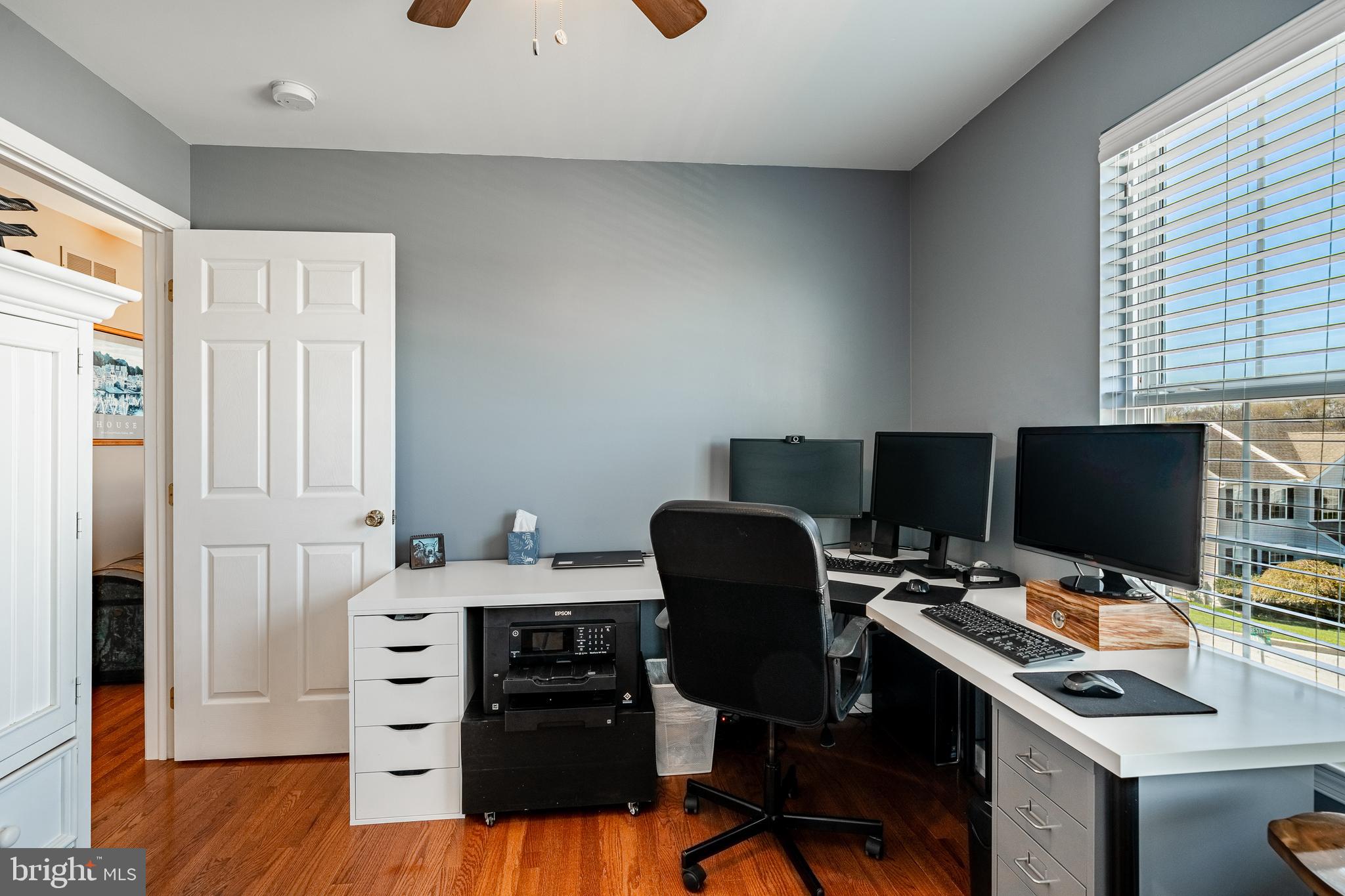 BRINTON STATION - Residential