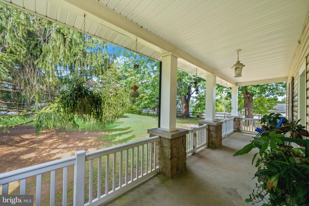 Photo of 10695 Harding Road, LAUREL, MD 20723 (MLS # MDHW2072158)