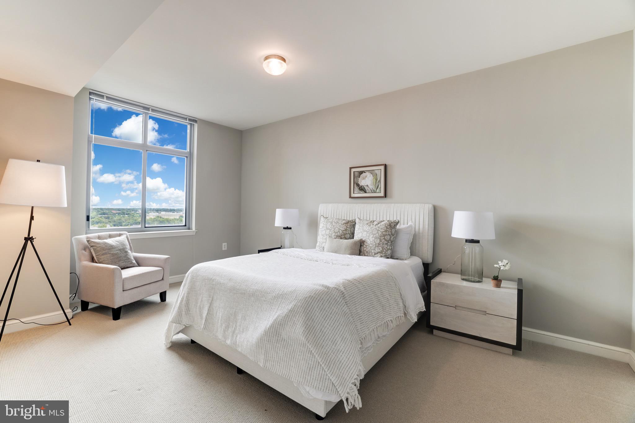 MIDTOWN AT RESTON TOWN CENTER - Residential