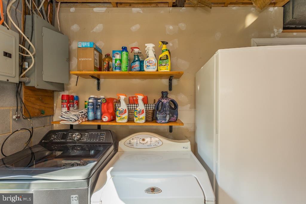 BELMONT ESTATES - Residential