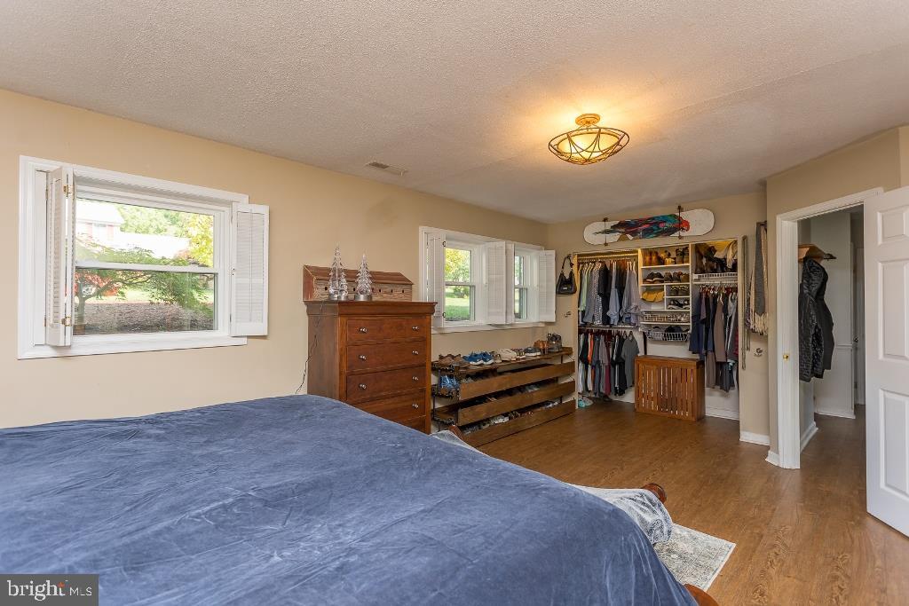 BELMONT ESTATES - Residential