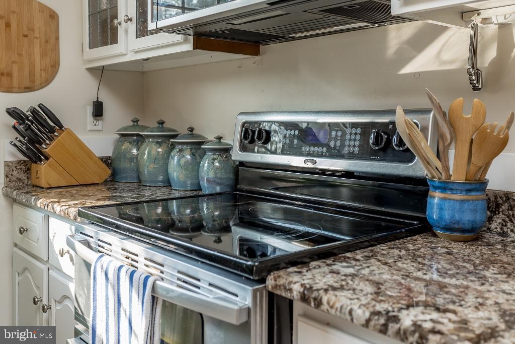 BELMONT ESTATES - Residential