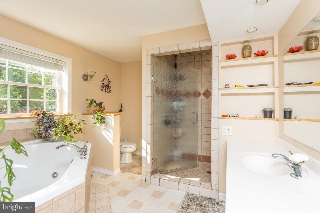 BELMONT ESTATES - Residential