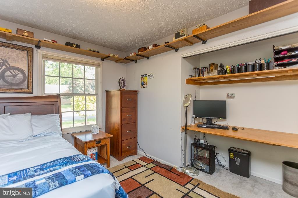 BELMONT ESTATES - Residential