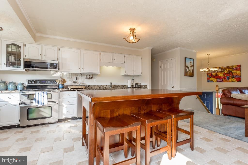 BELMONT ESTATES - Residential