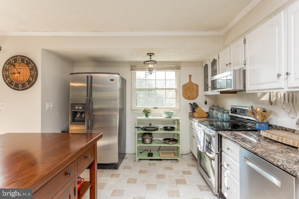 BELMONT ESTATES - Residential