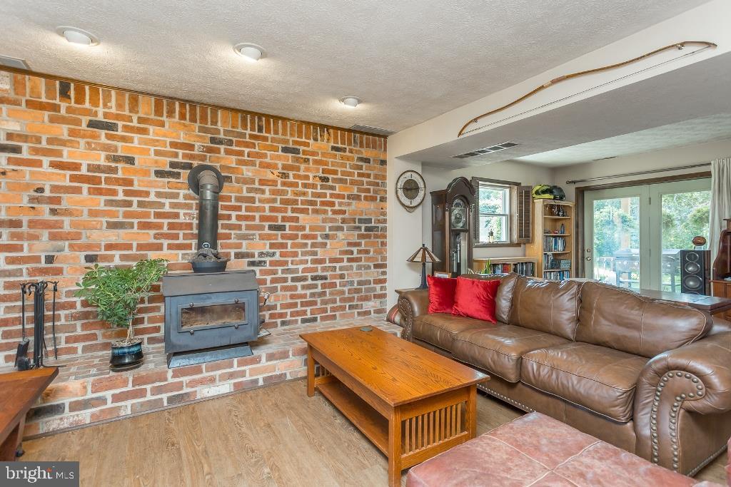 BELMONT ESTATES - Residential