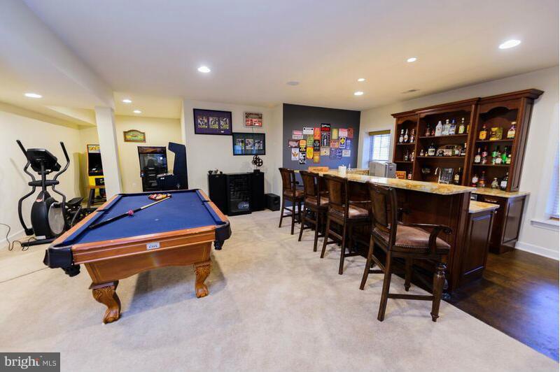 STONEWALL MANOR - Residential