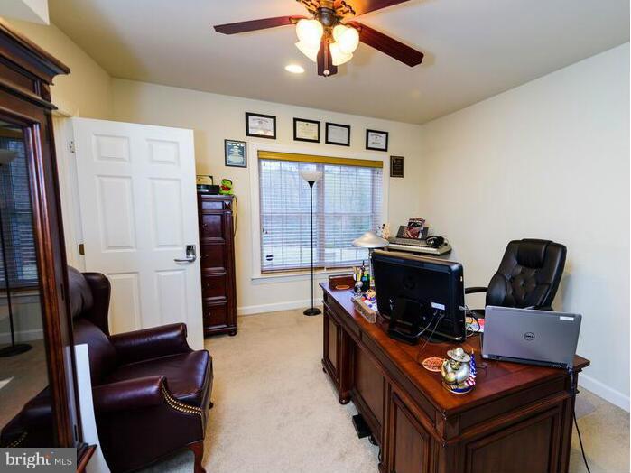 STONEWALL MANOR - Residential