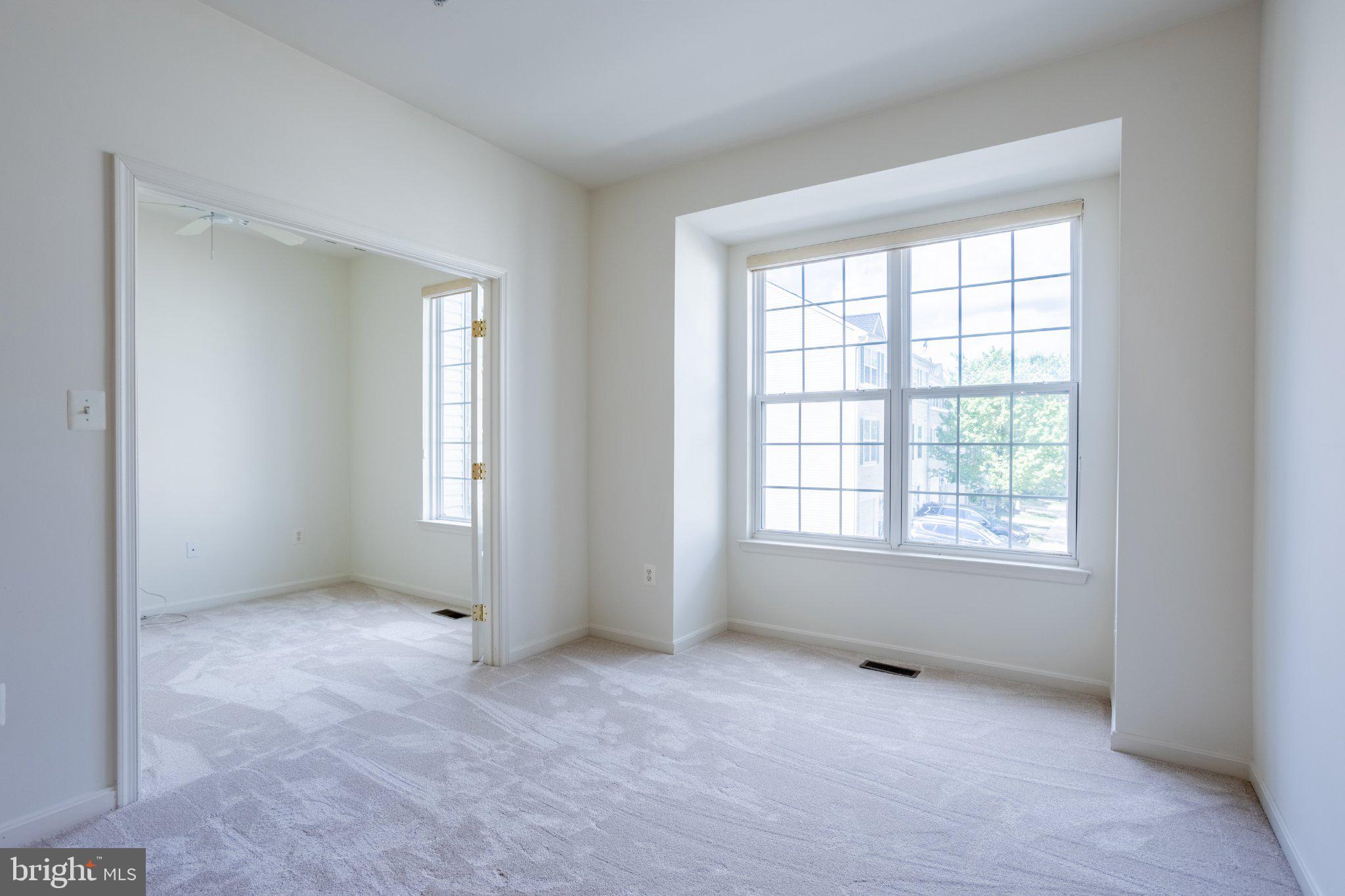 APPLEGATE NORTH - Residential