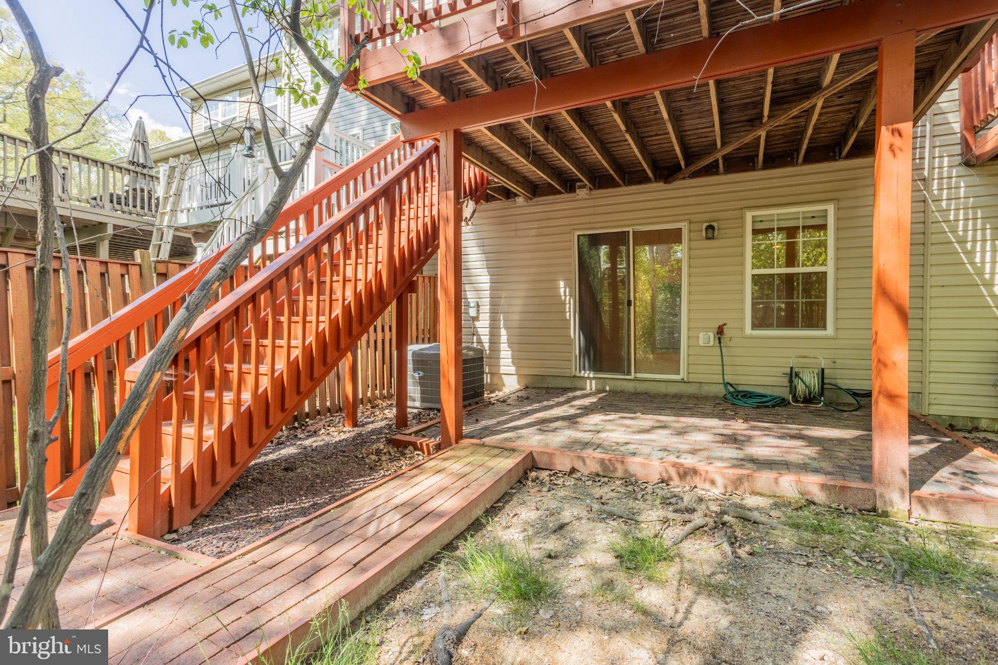 APPLEGATE NORTH - Residential