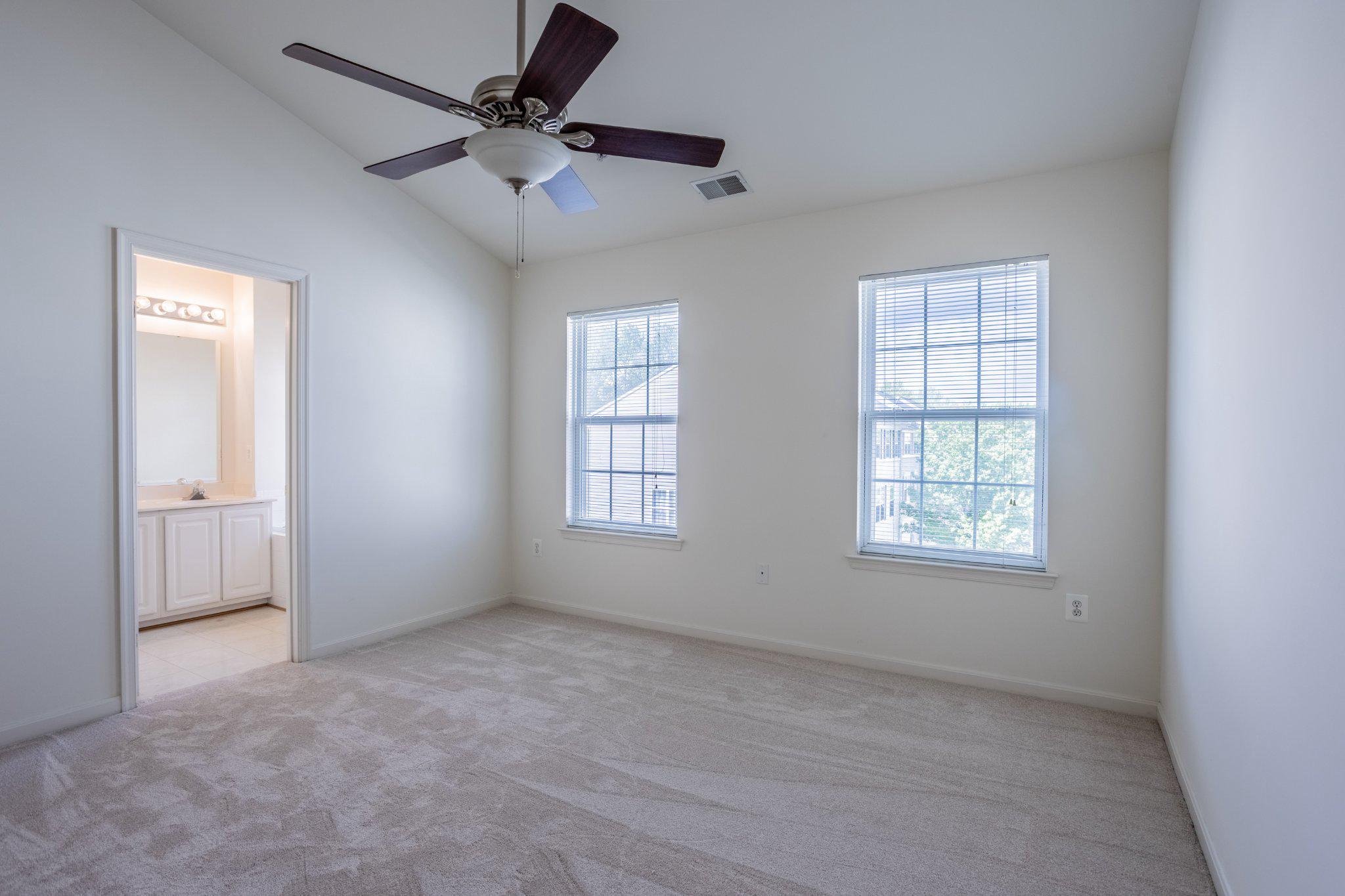 APPLEGATE NORTH - Residential