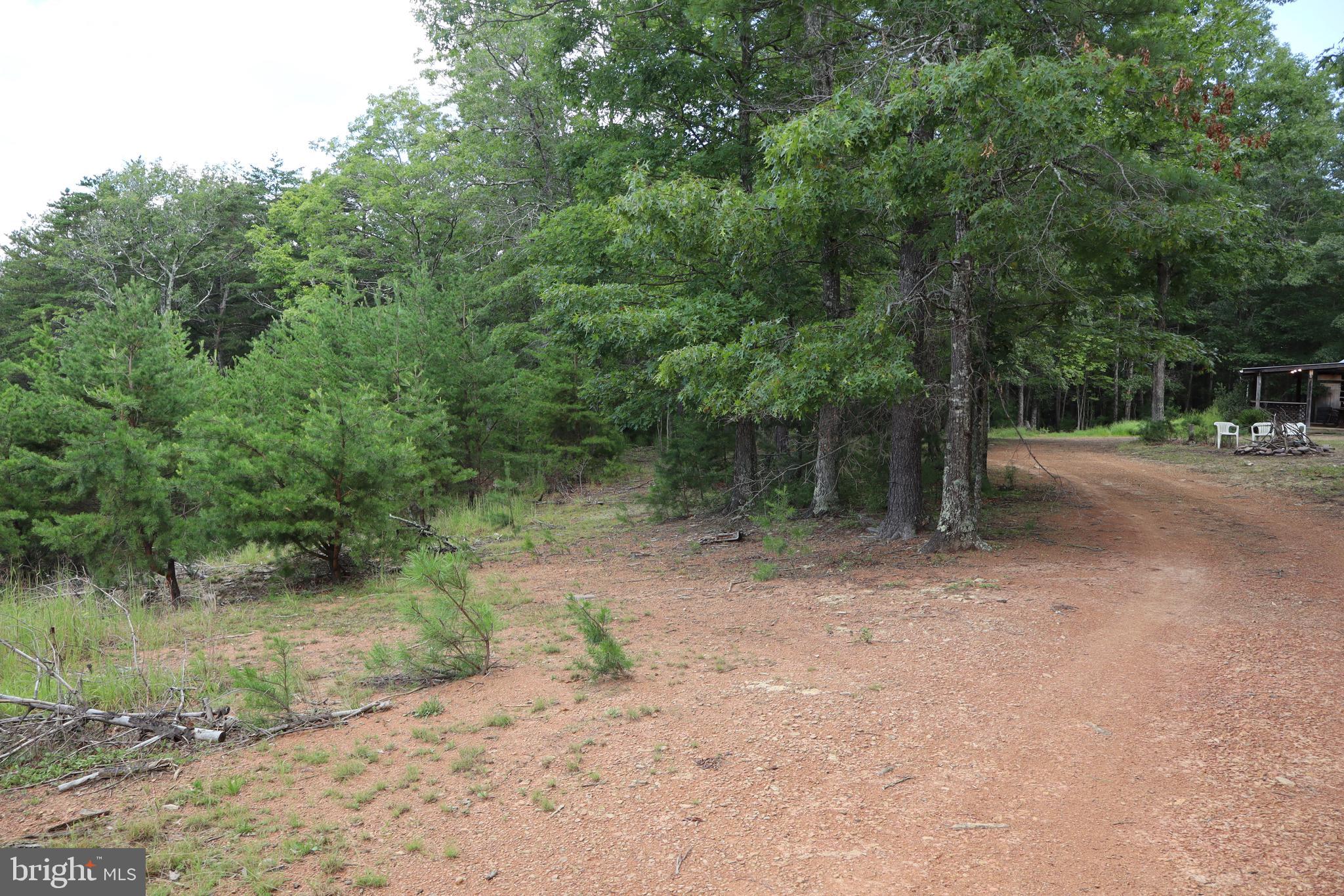 BROAD RUN RD - Residential