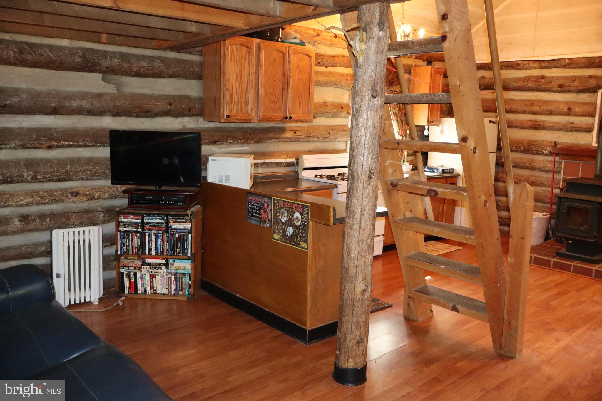 BROAD RUN RD - Residential