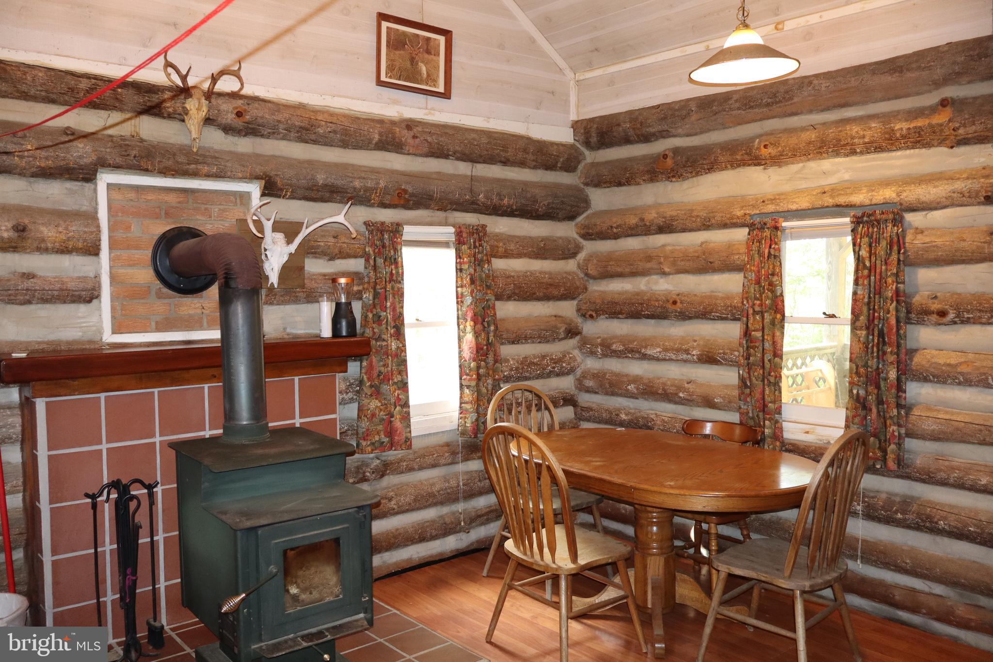 BROAD RUN RD - Residential